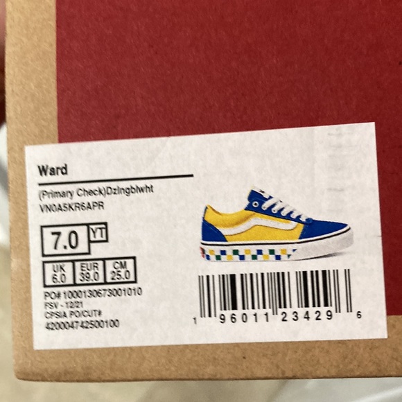 Ward Boys vans size yt(youth)7, 8 1/2 -9in women’s - Picture 10 of 11